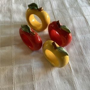 NWOT FOUR CERAMIC FRUIT NAPKIN HOLDERS